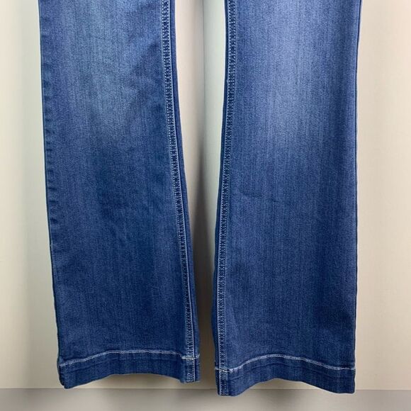 Cello Jeans Women's Blue Mid Rise Easy Flare Pull On Jegging Pants Size Small - Picture 4 of 9